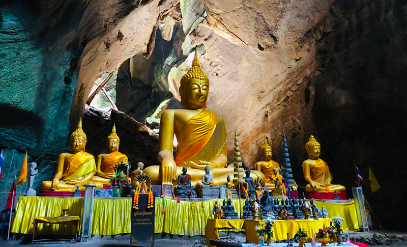 templo troglodita a Tailandia