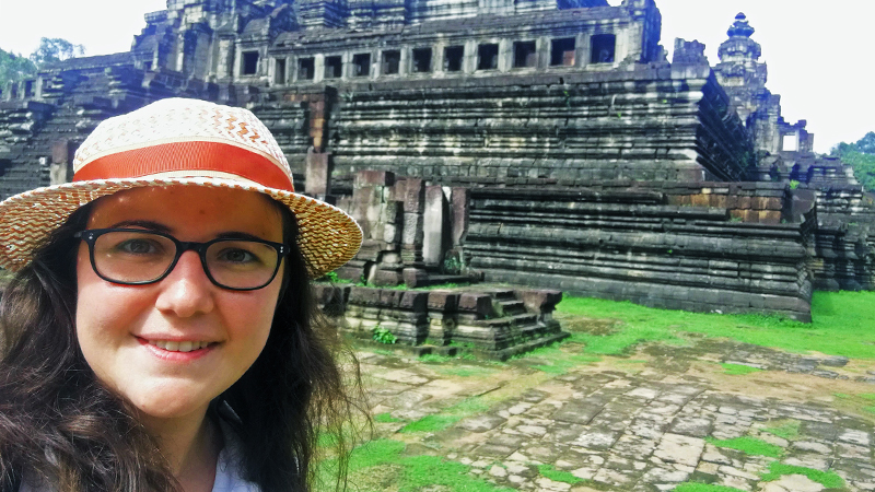 Foto de Amparo Dominguez-Lopez responsable del mercado español para Camboya por la agencia de viajes Asia My Way