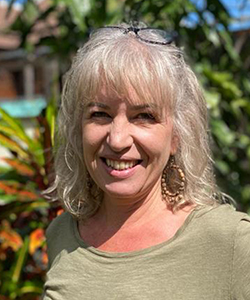 Photo de Coralie Chaponot, responsable du tourisme durable pour l'agence Les Voyages d'Angele