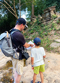 Chasse au tresor dans les ruines d'Angkor avec les Voyages d'Angele